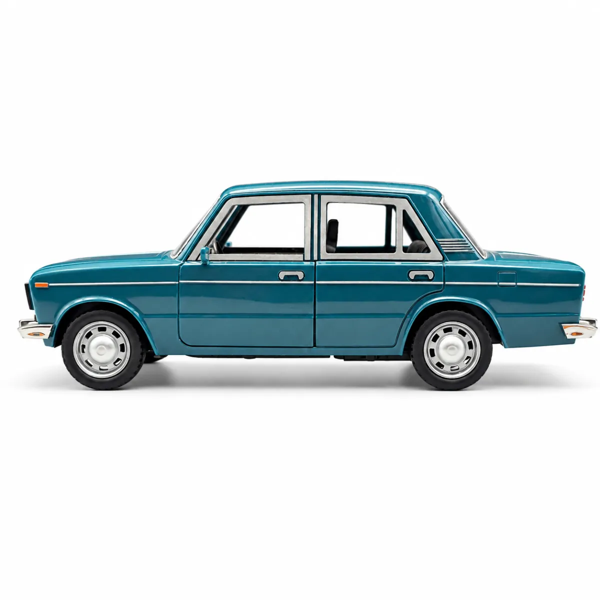 لادا (VAZ) 2106 — أزرق مخضر | يو إيه إي دايكاست